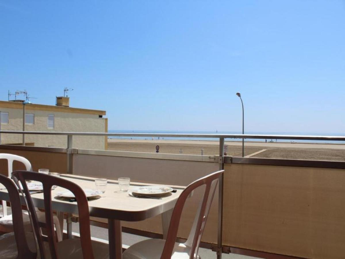 Appartement 2 Pieces En Front De Mer, 4 Couchages, Parking Prive, Port-La-Nouvelle - Fr-1-229C-20 Room photo